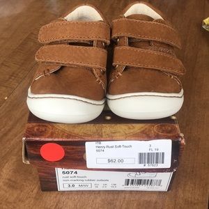 NWT Walker shoes